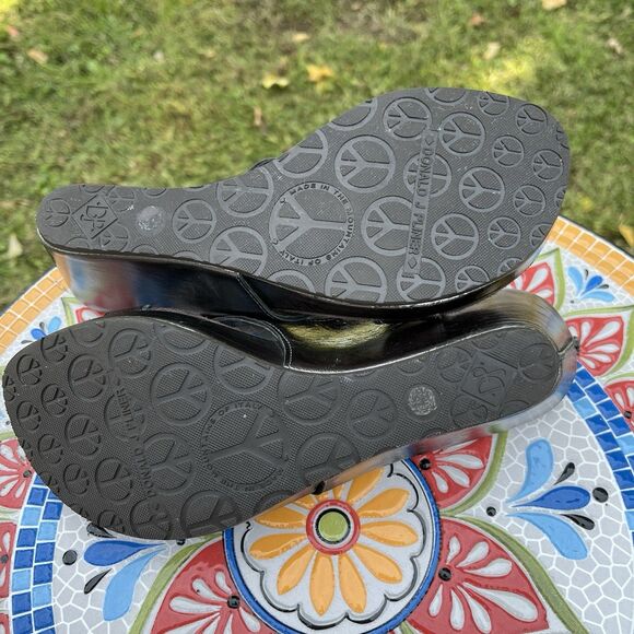 Donald J Pliner Gin Wedge Sandals Womens 7M Metallic Silver Leather Italy Heel - Picture 10 of 10